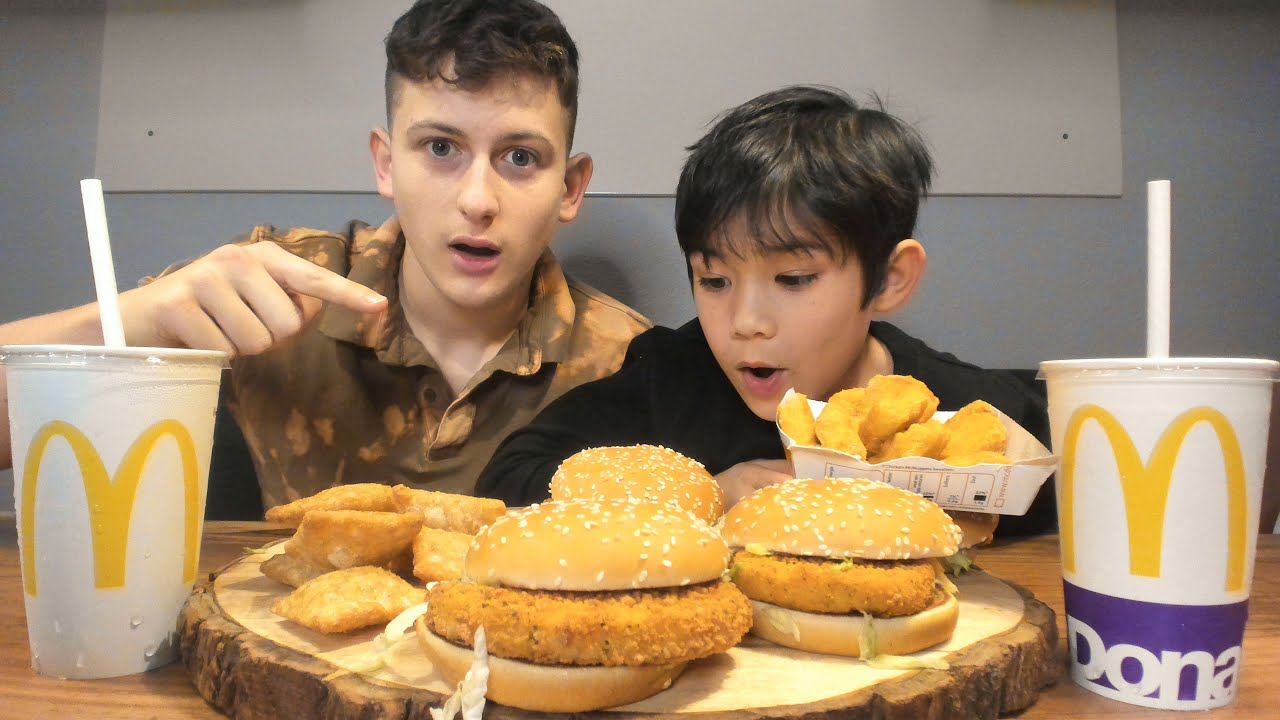 MUKBANG WITH MY NEIGHBOR! ( Brandon ft McDonald’s )