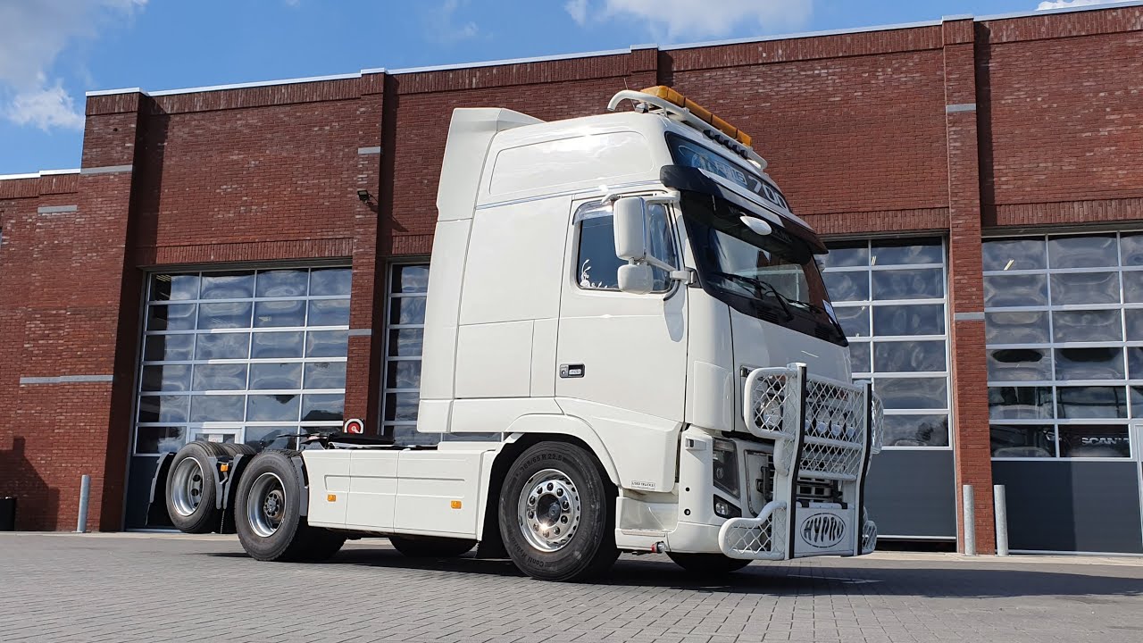 VAEX The Truck Traders - Volvo FH16.700 XXL - SOLD