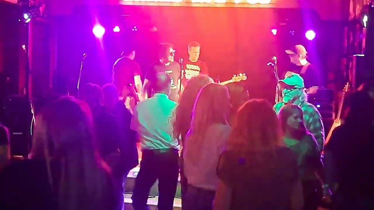 Shut up and dance - The stevie Nix 11 7 2025 grand avenue pub beloit wisconsin