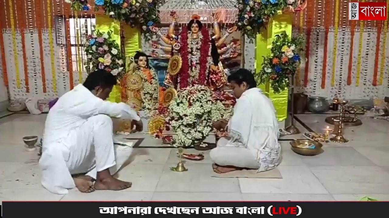 প্রার্থী হয়ে পুজো দিলেন খানাকুলের তৃণমূল প্রার্থী পলাশ রায়(LIVE)