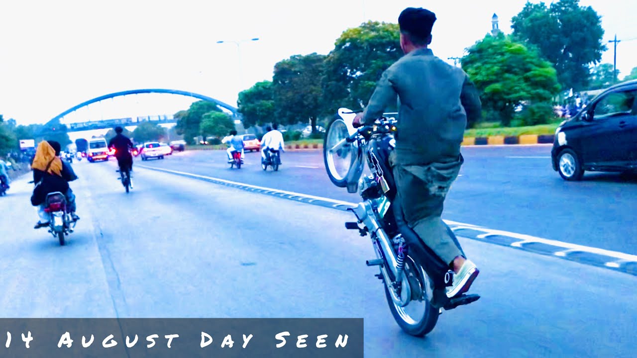 14 August Day Seen Pindi Boys🔥|Vlog Late ho ghya❤