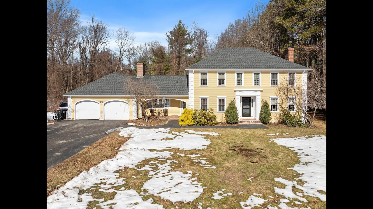 Come See 92 Prospect Street in Lunenburg This Weekend — Open House Sat, 3/14 & Sun, 3/15 Noon to 2
