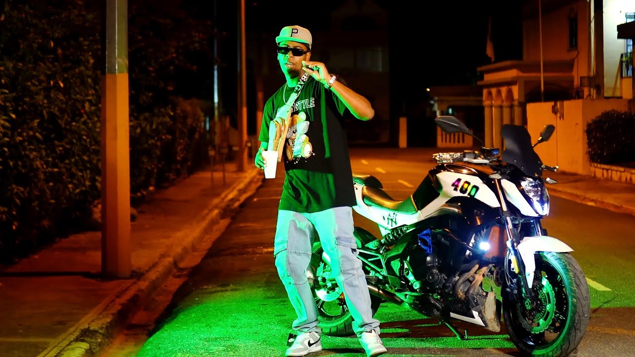 El Flaco Peluche  -Trap Video Official-