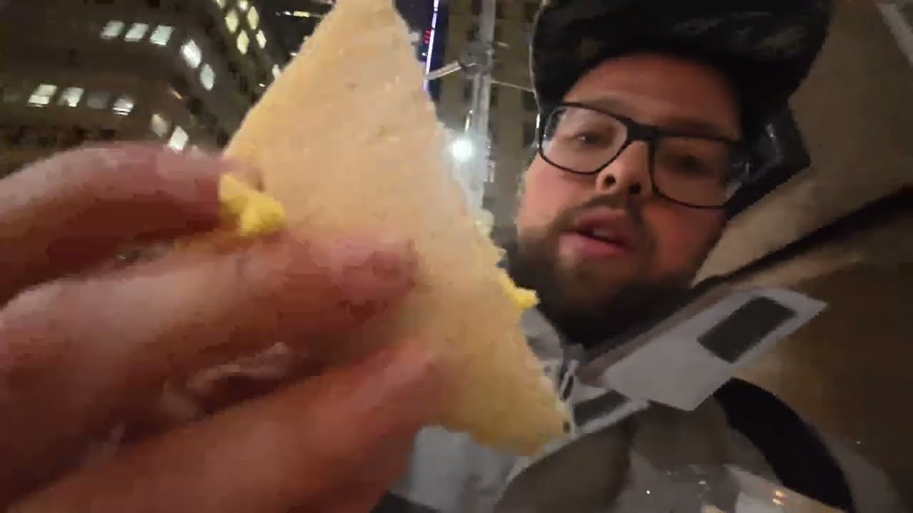 Trying the New Egg Sandwitch from Japan 7-11 Review! 3/7/26