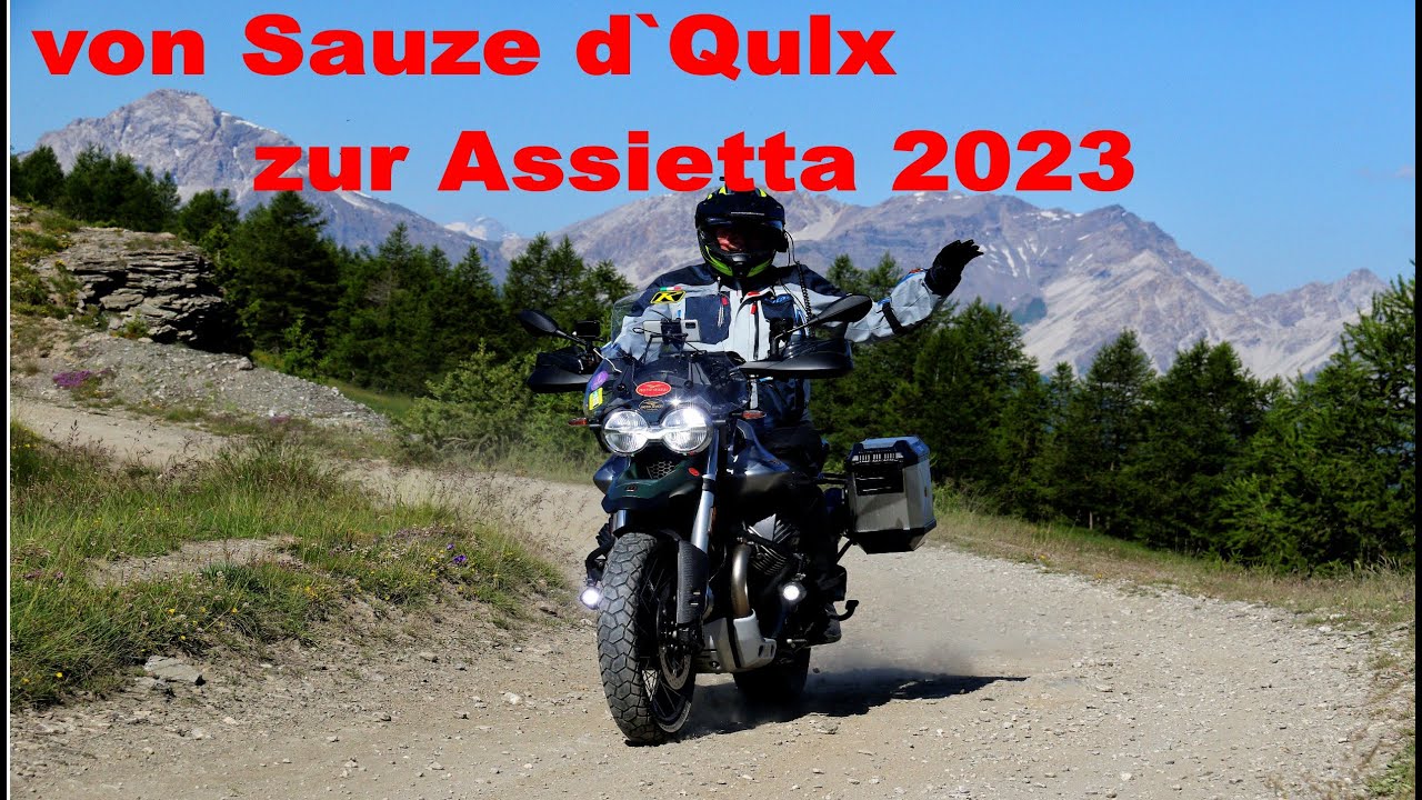 Sauze d`Oulx auf die Assietta Kammstrasse mit Moto Guzzi V85TT Motorrad Schotter Tour auch Anfänger