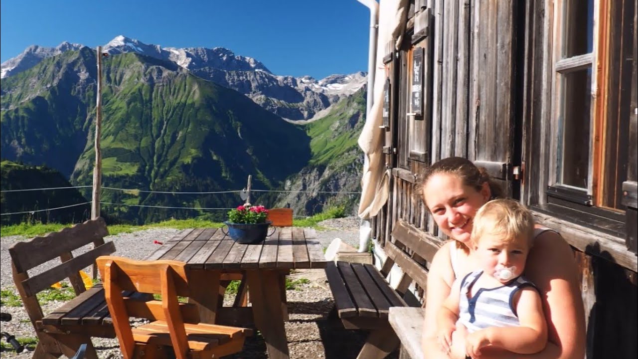 Bregenzerwald Bergtour: Üntschenspitze (2135m) vom Vorsäß Hopfreben aus