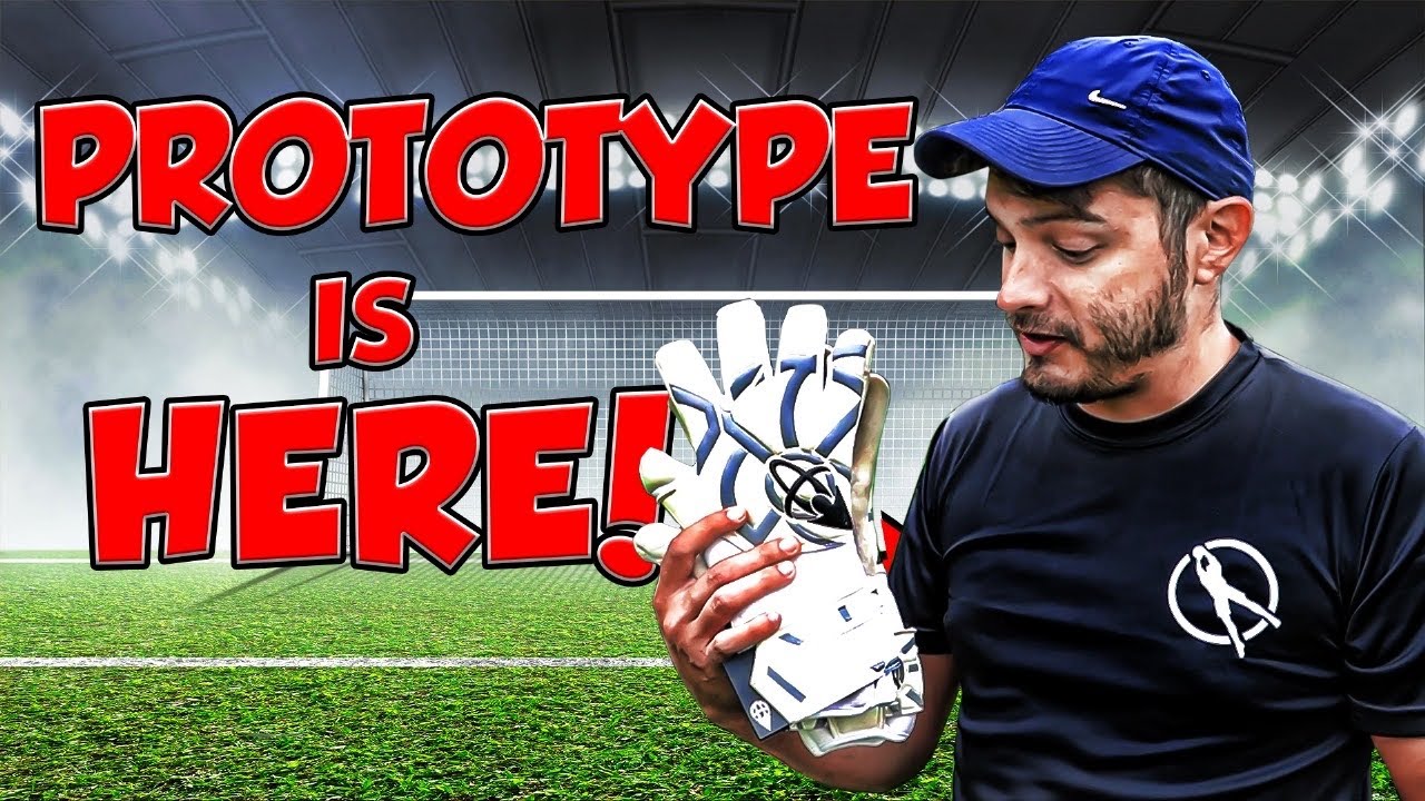 WE FINALLY DID IT! I MADE MY FIRST GLOVE! THE ATLAS PROTOTYPE 😍