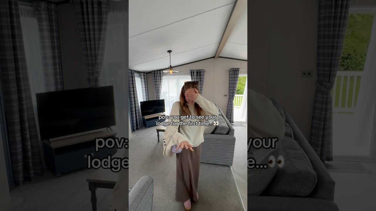Checking into your lodge for the first time… 🤩 