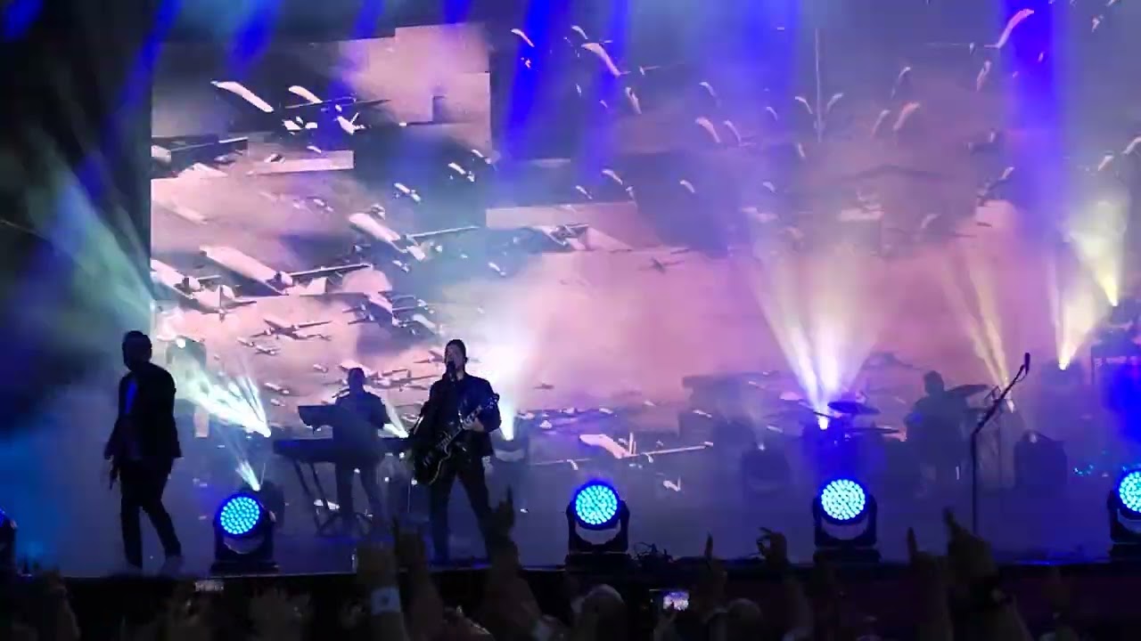 Kovács Ákos - Monumentum