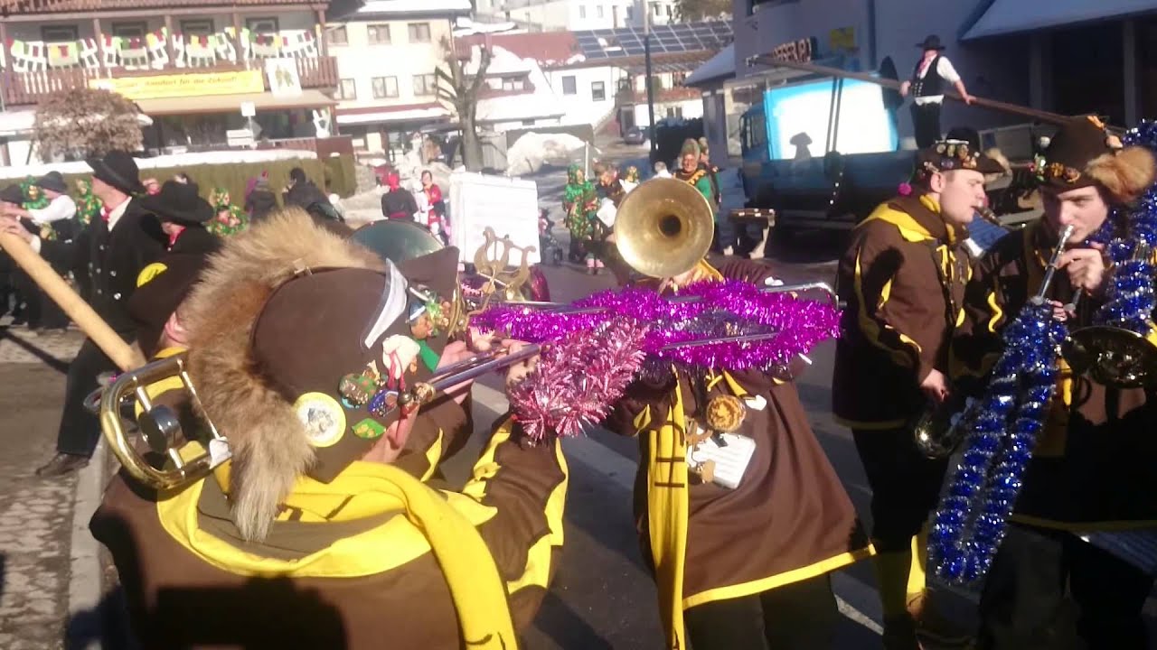 Lenzkircher Fasnet Baum stellen 2015 3