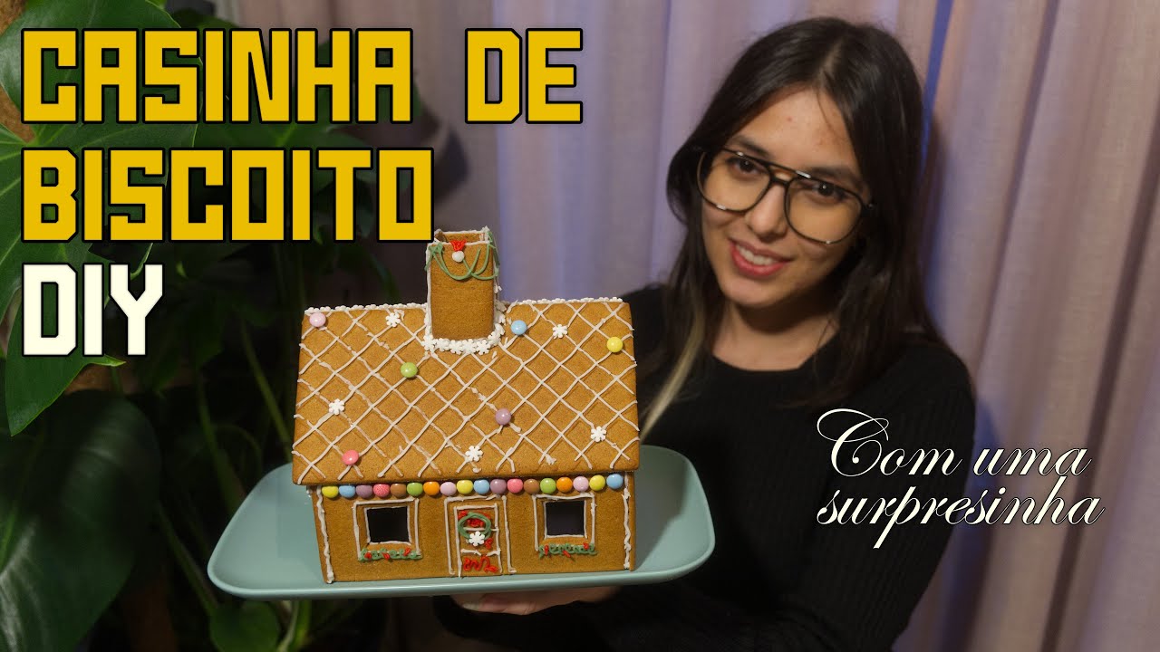 Montando e DECORANDO uma CASINHA DE NATAL