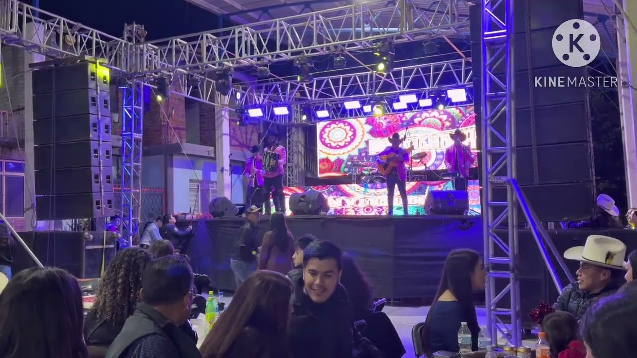 Fiestas patronales en Doctor Miguel Silva Kikin y los astros en vivo 
