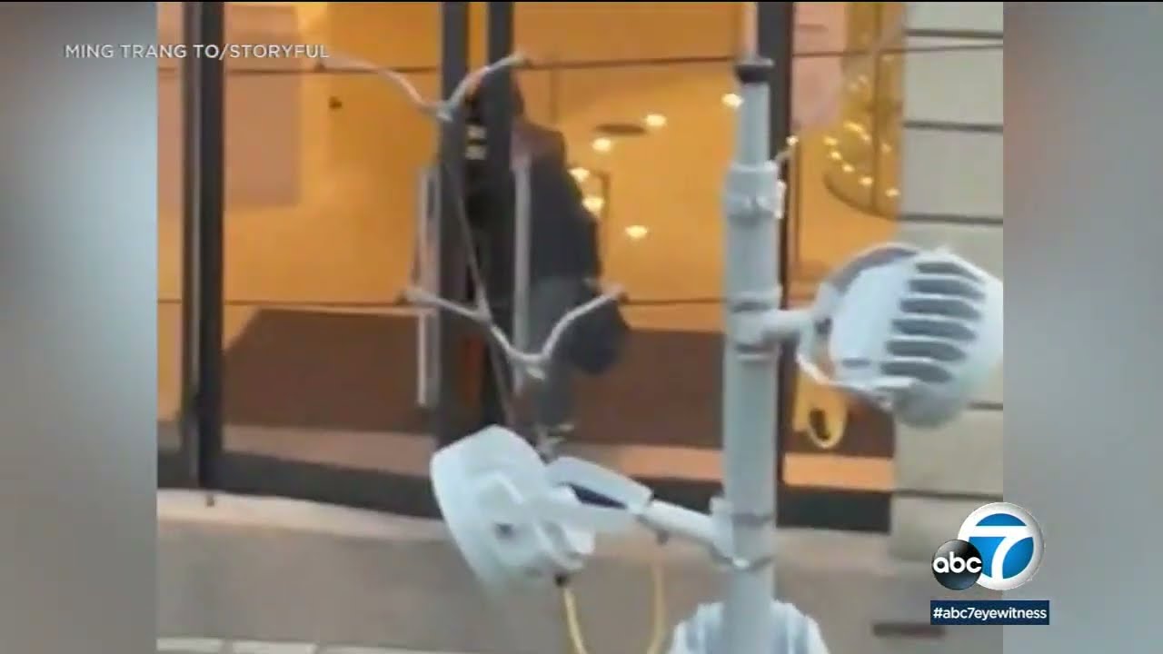 Armed man holds hostage inside Amsterdam Apple Store for crypto ransom, run over by officers I ABC7