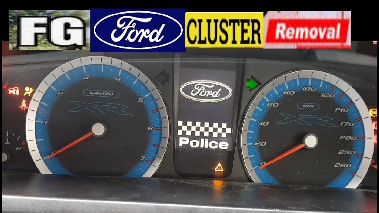 Удален дисплей полиции, установленный на приборной панели Ford FG.