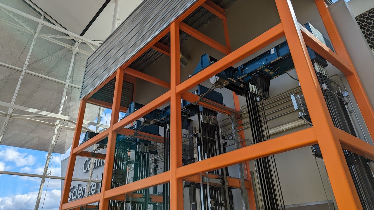 In-Car Video: AMAZING 2009 Scenic OTIS Gen2 Traction Elevators - CT Science Center, Hartford CT