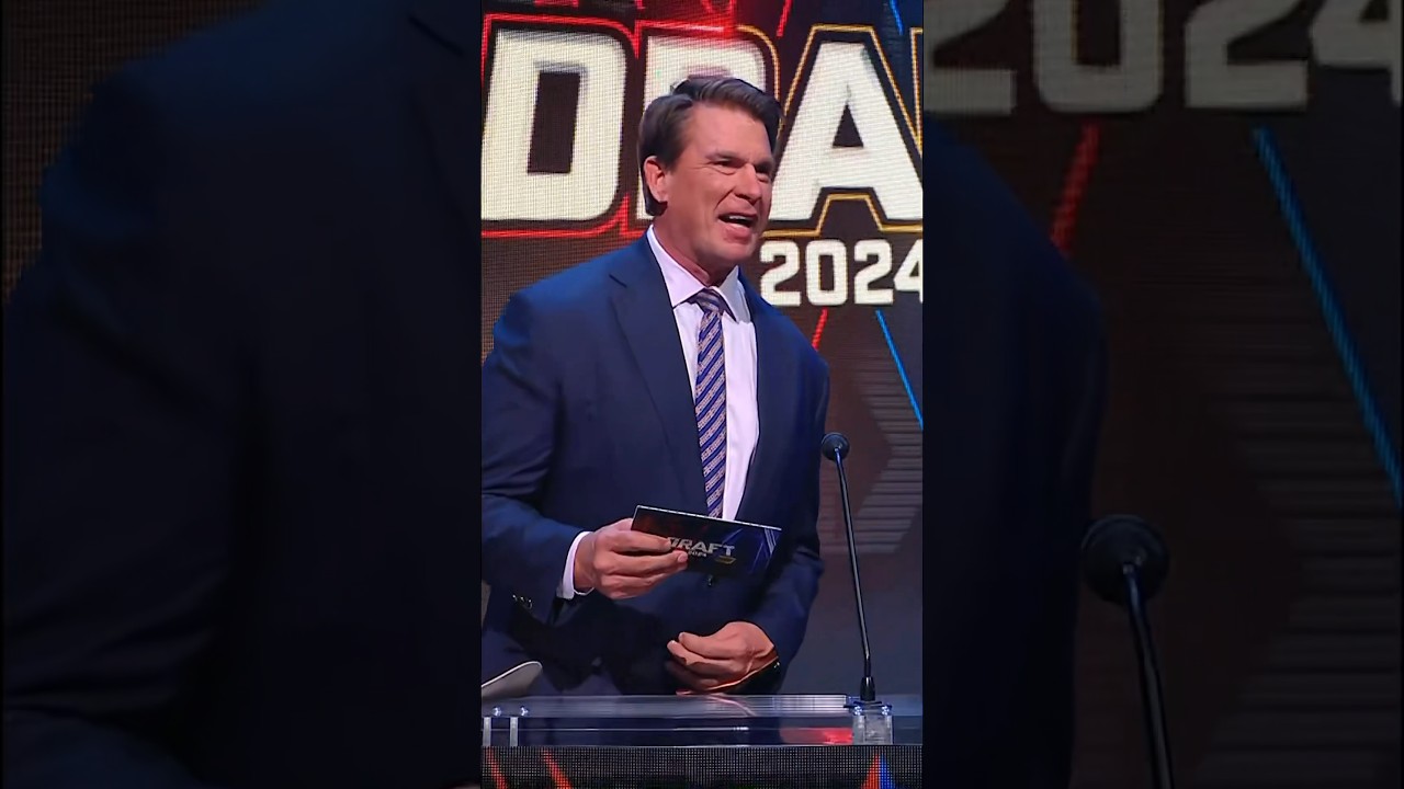 Here are your THIRD ROUND #WWEDraft picks... 👀