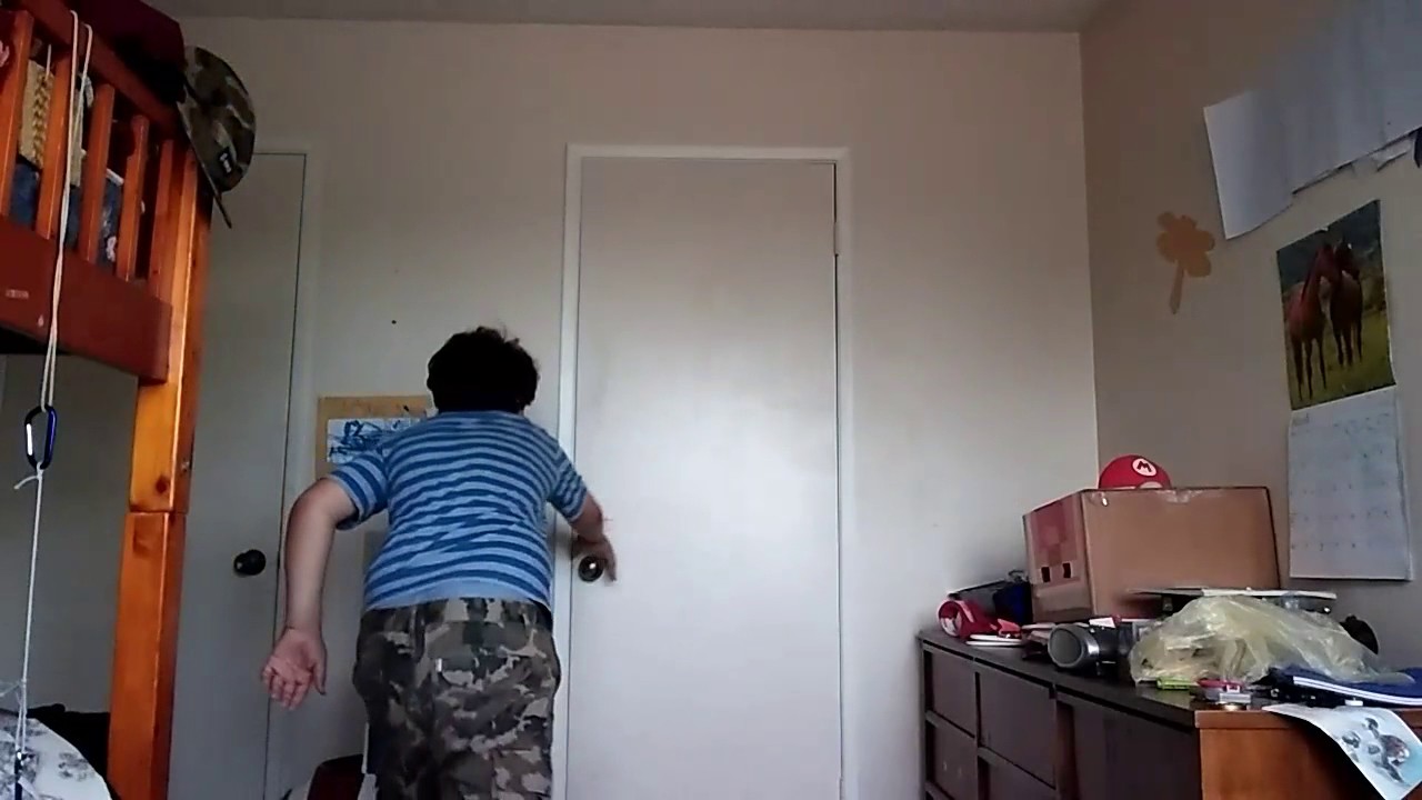 Ljb Magic Tricks Jumping Through Closests