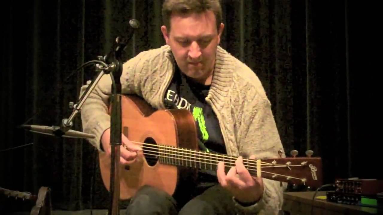 International Guitar Night - Clive Carroll - 
