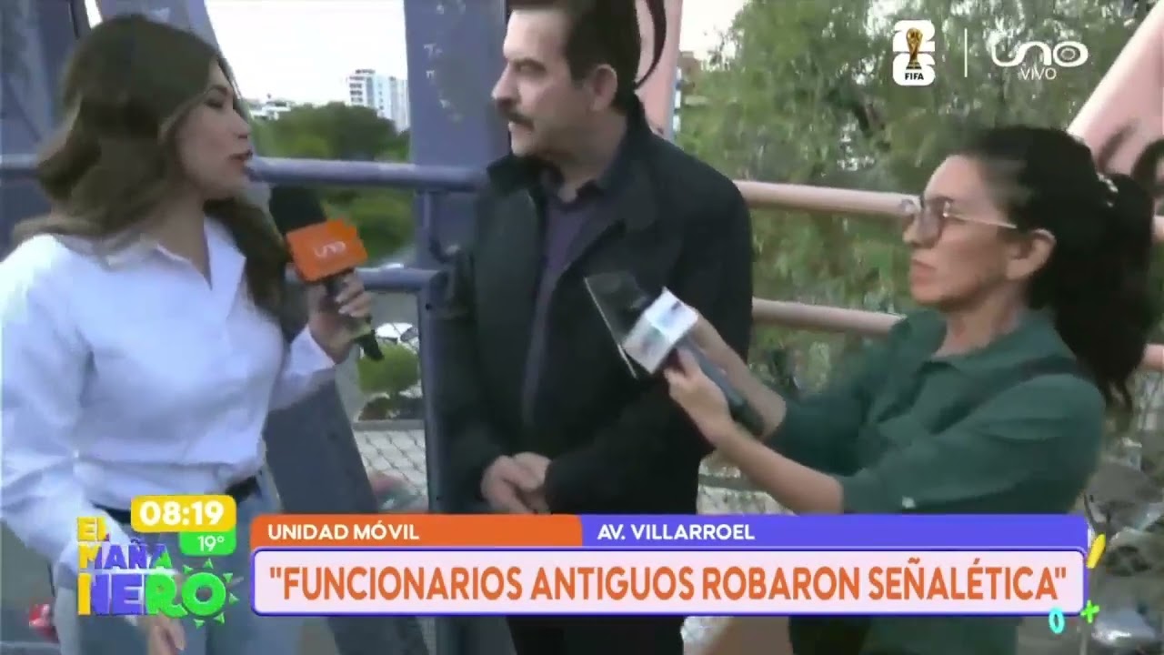 MANFRED INSPECCIONA  PUENTE DE LA CICLOVÍA