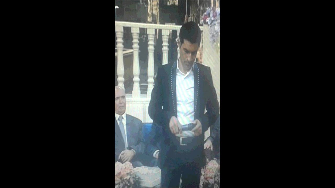 Zamil Balayev Gozlerim Gezir Seni