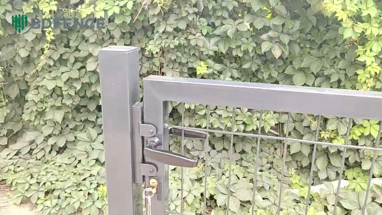 fence door