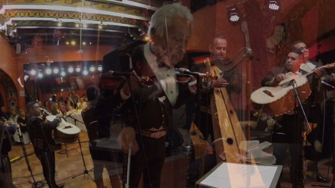 Recuerdos -  Mariachi Los Camperos & Maestro Guadalupe Flores