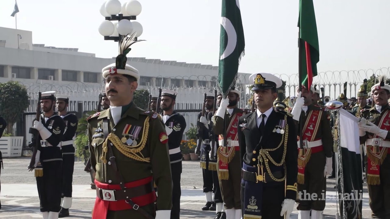 Mawlana Hazar Imam meets with President of Pakistan