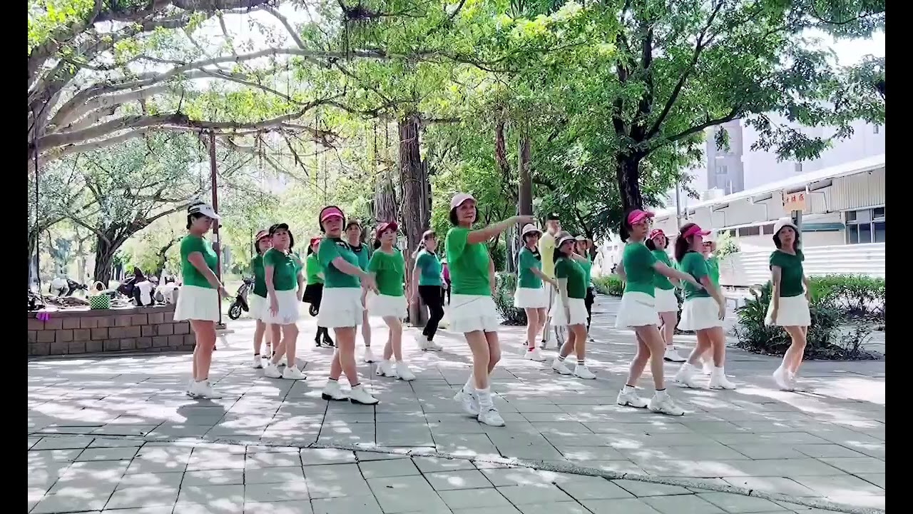 浪跡天涯= 主唱＆陳淑樺 單人舞：于鈞舞蹈班： 參考：鄭芳枝老師：2025年9月9日