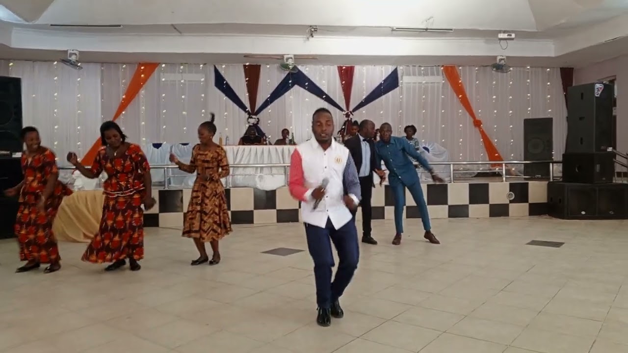 Leford David ~sijaona faida uzindzi wa donard musa