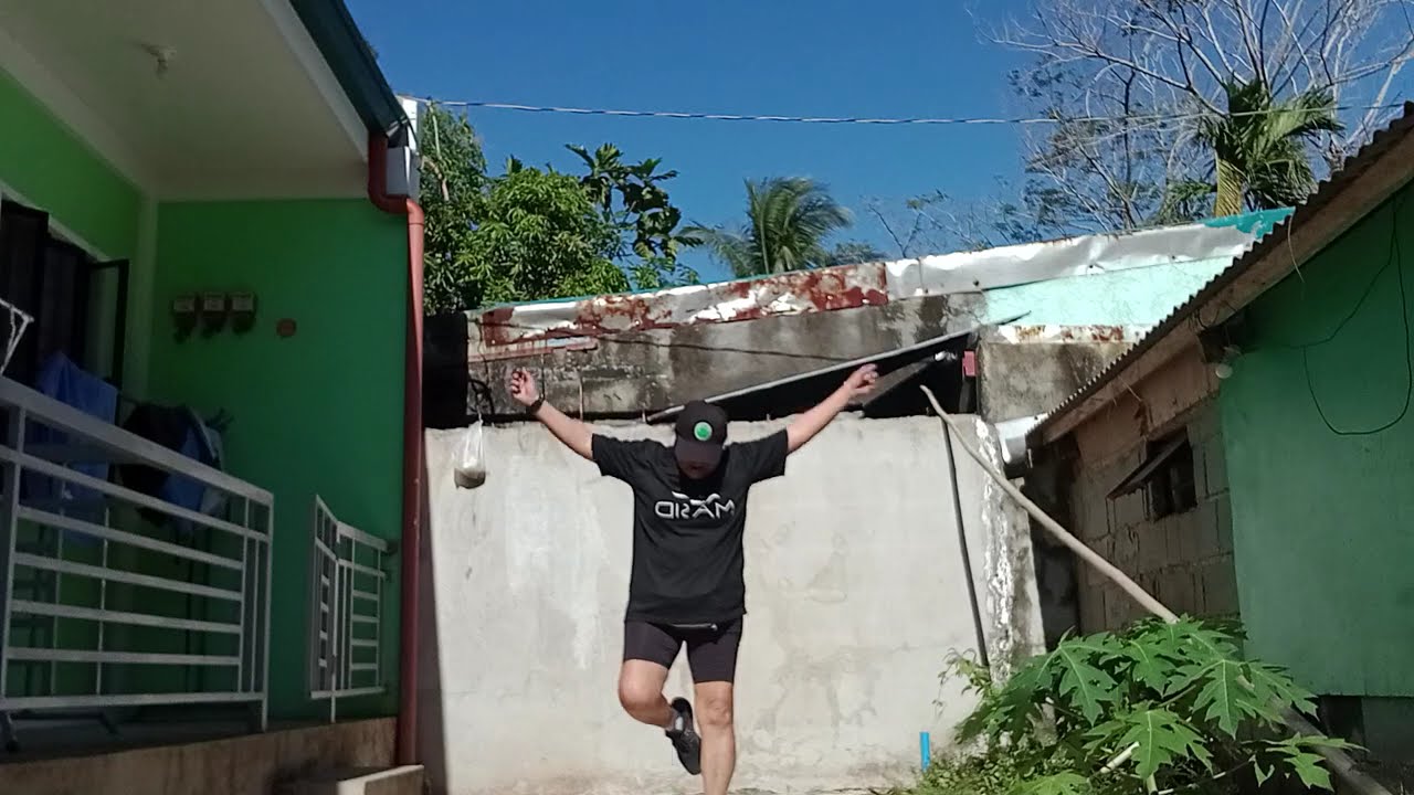 Exercise sa likod bahay after walking...#momitere#teamlabhelian