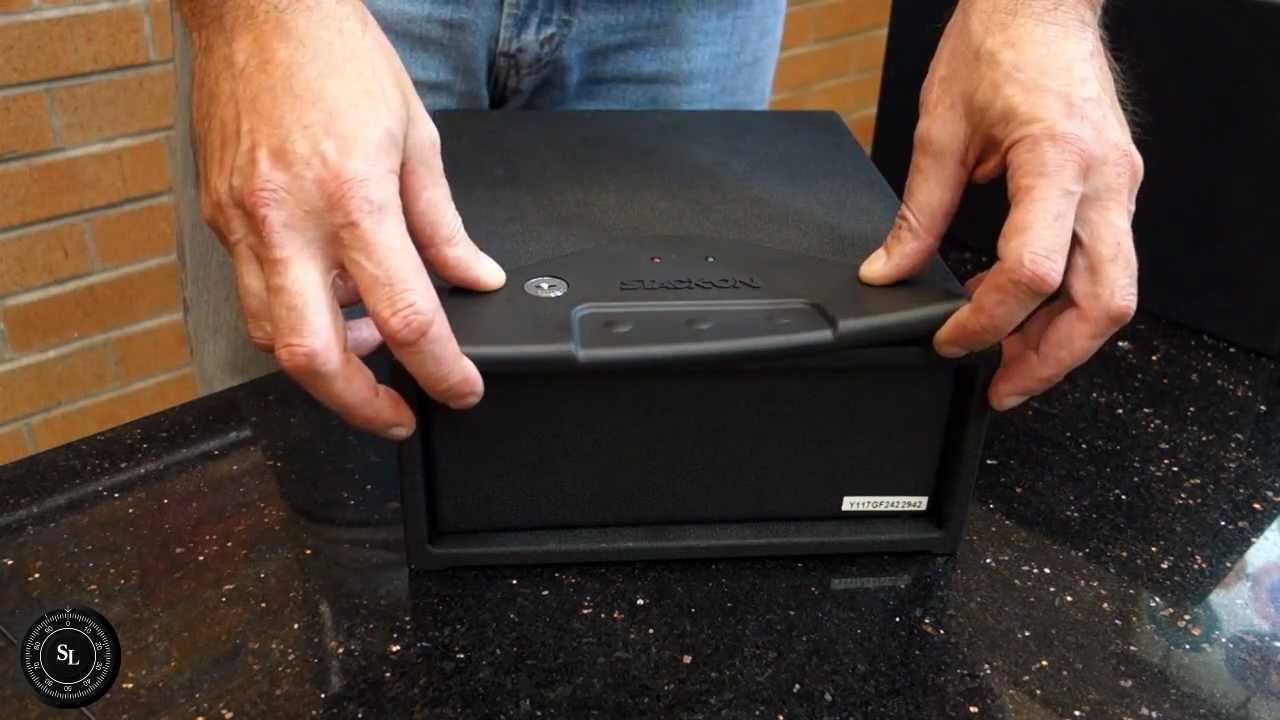 STACK-ON QAS 1000 GUN SAFE