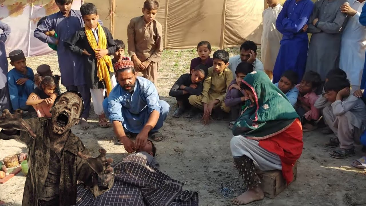 Madari Ka Rangin Kartab ? مداری کا رنگین کرتا