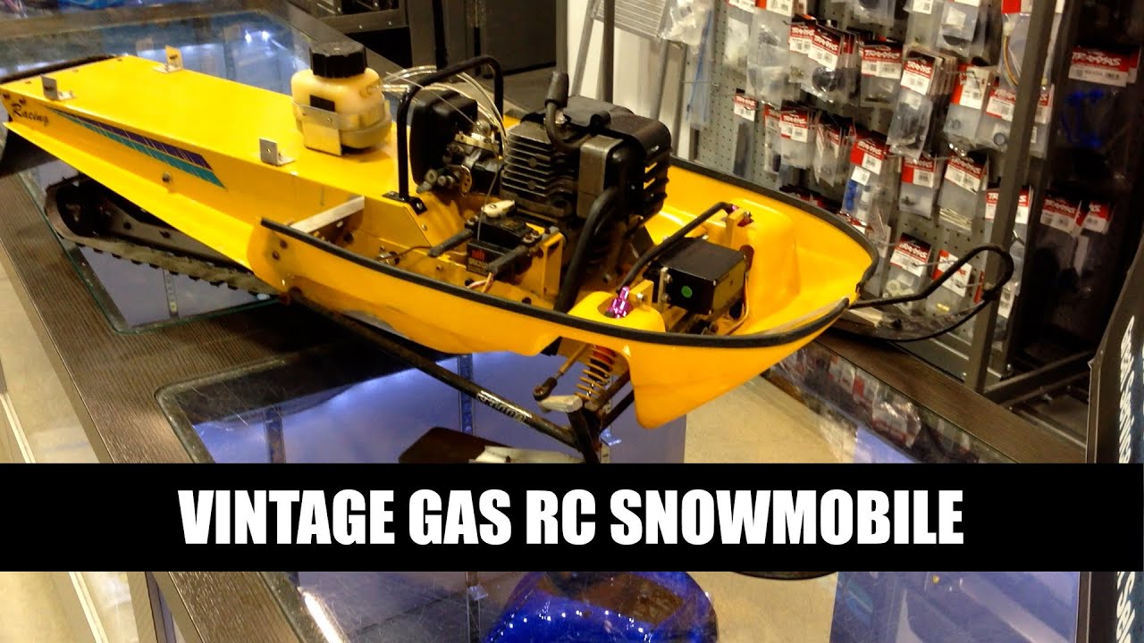 Rare 2006 vintage 3rd scale gas RC snowmobile