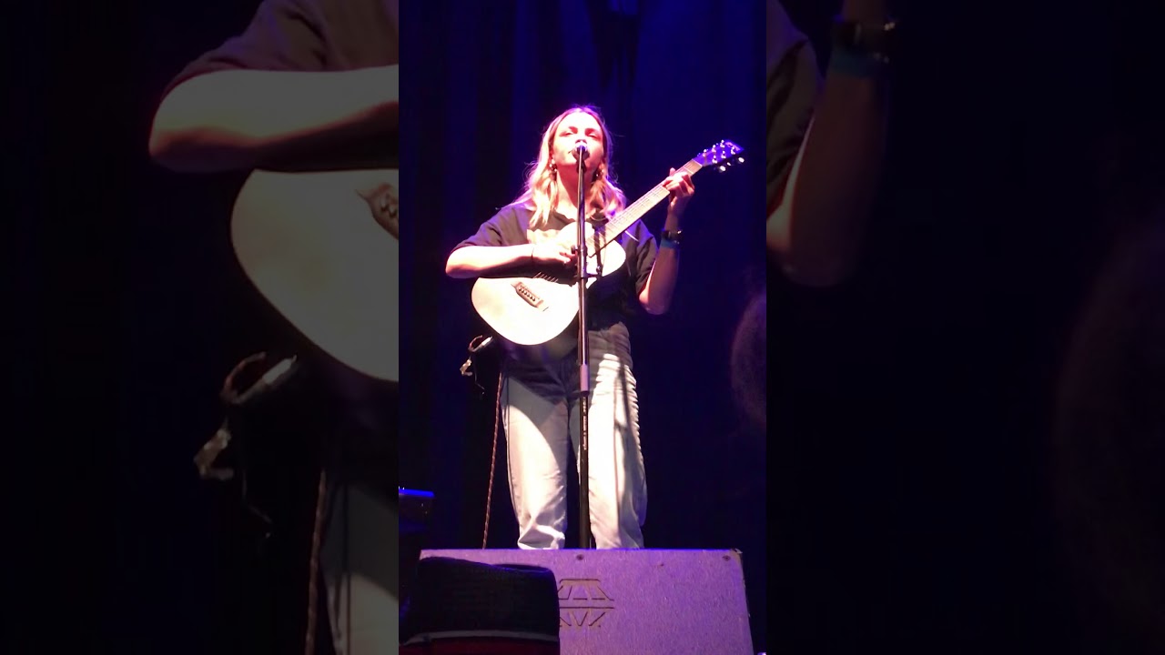 Eloise - Hangover (Live)