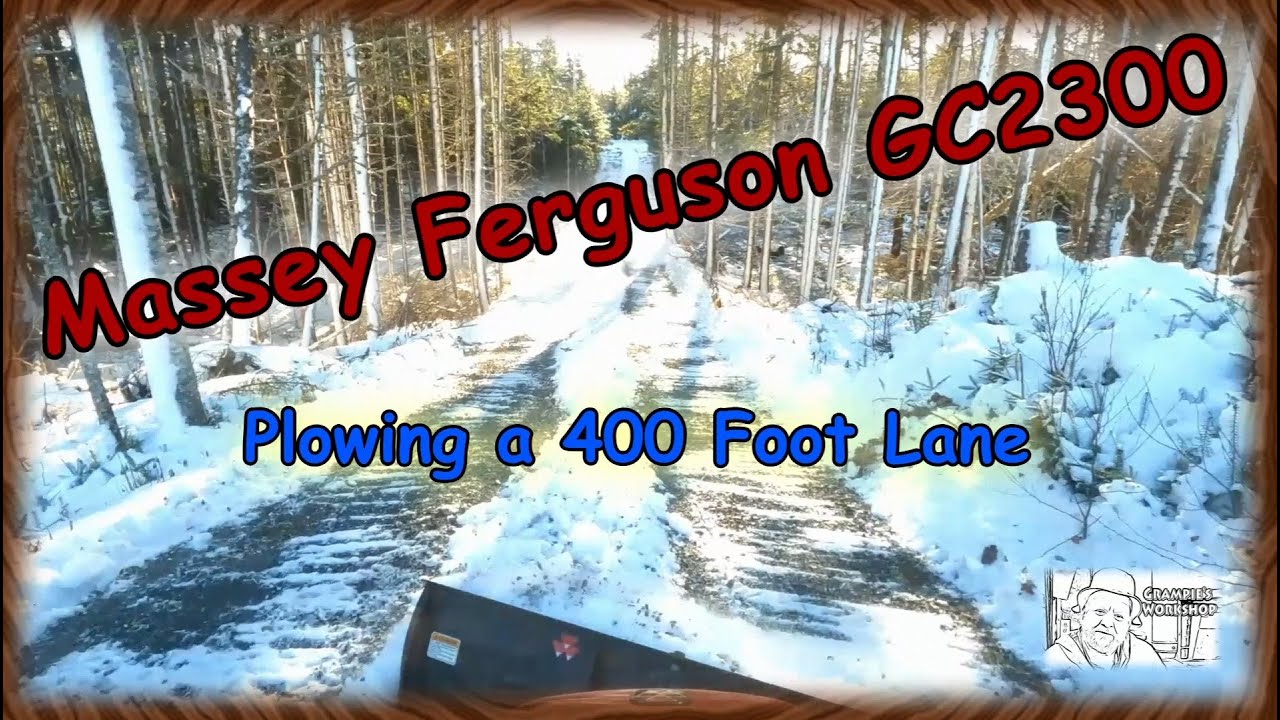Сеялка Massey Ferguson GC2300 на полосе шириной 400 футов.