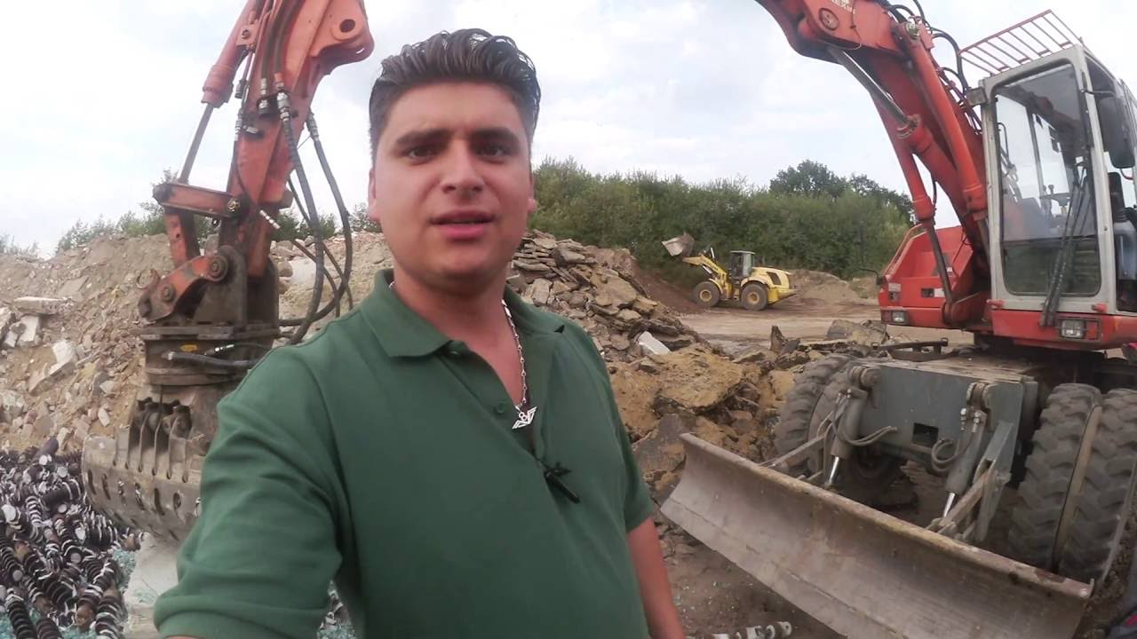 HAUS ABREISEN ! GIO AUF BAUSTELLE