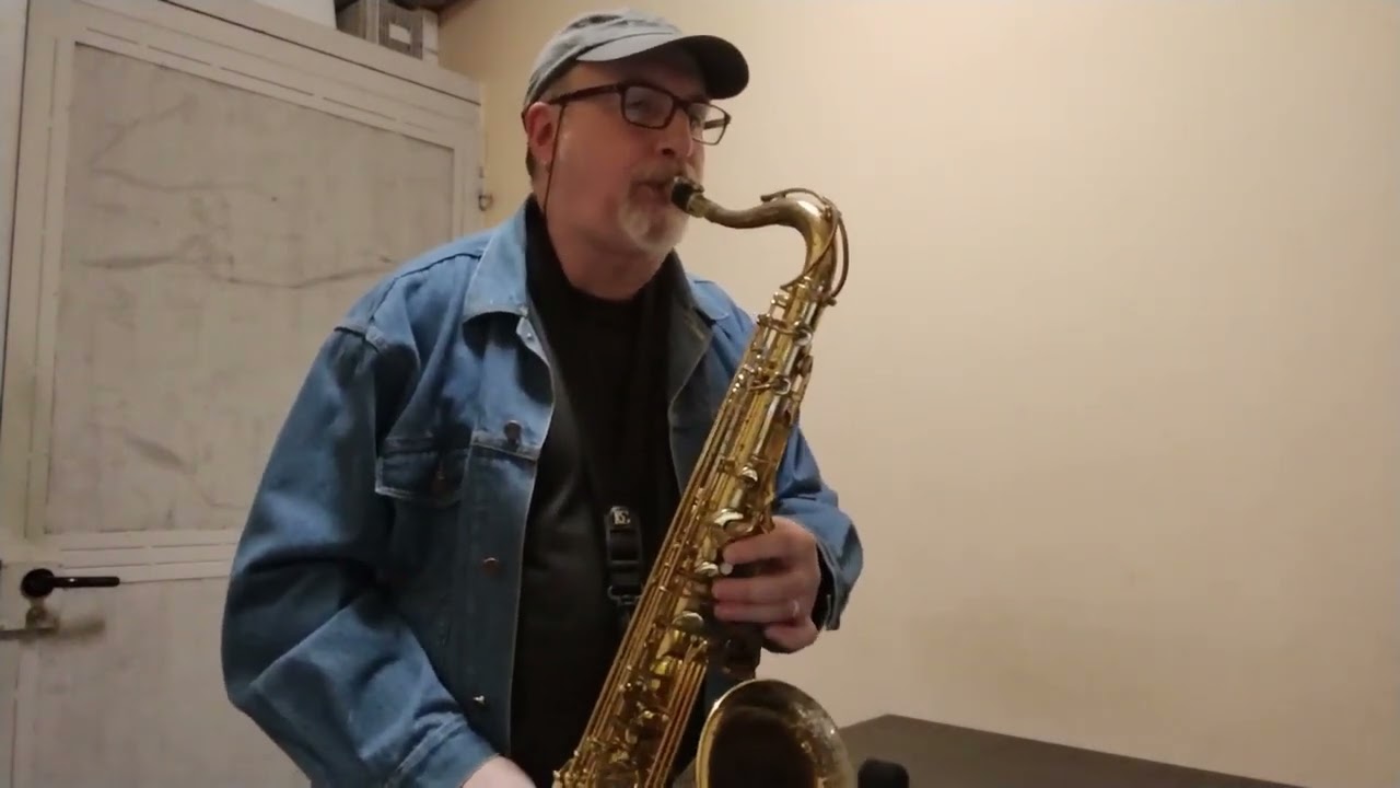 Electrosax (some guitar FX on sax!)