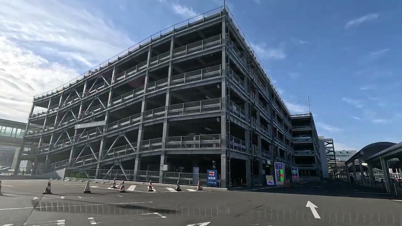 成田国際空港P1北２入口・駐車場