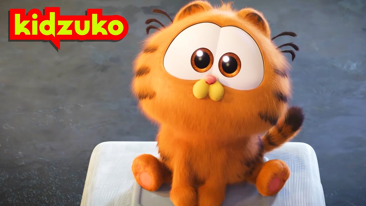 😻 Lonely Baby Garfield Makes a Brand New Friend! 👨🏻 | The Garfield Movie | Best Bits! | @Kidzuko