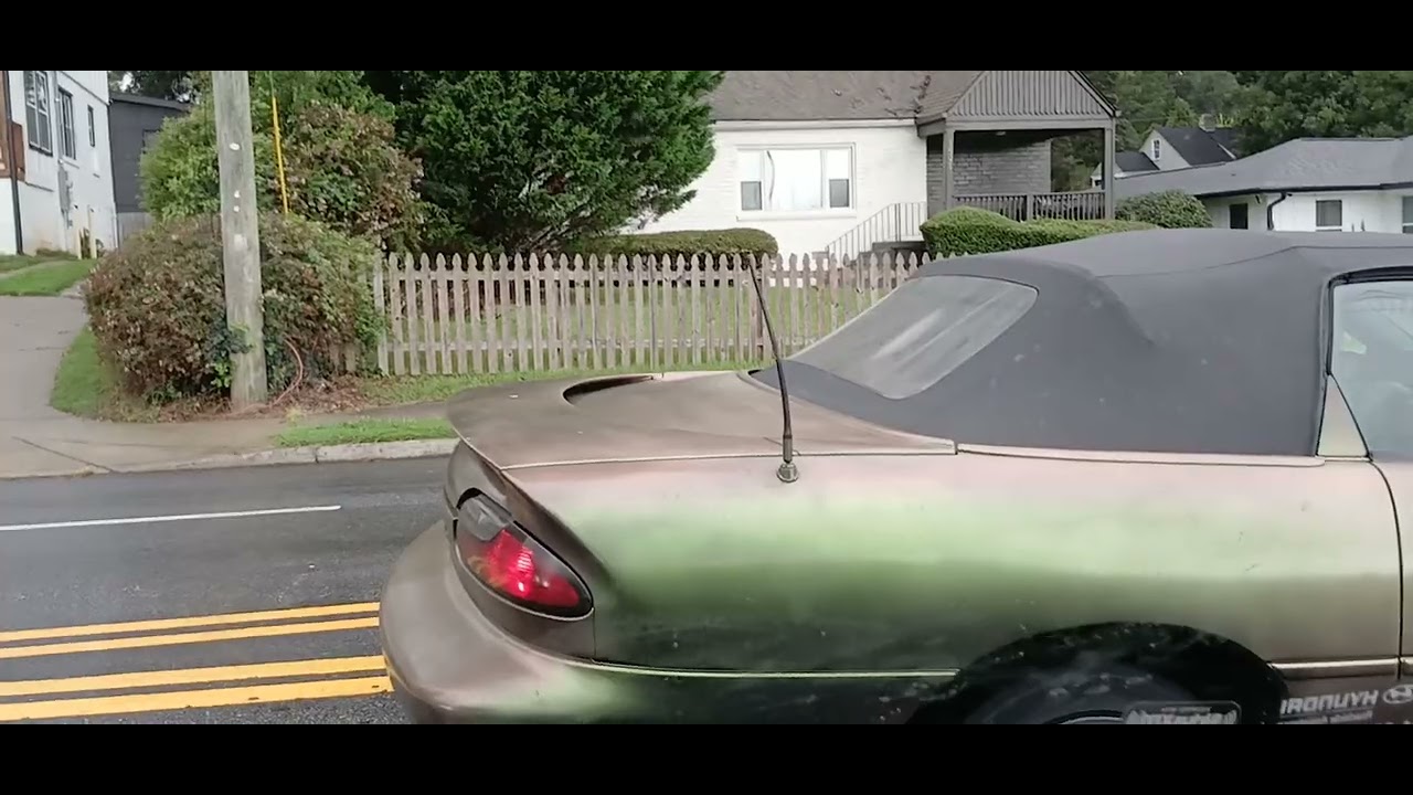 Green / brown car  #atlanta Hotlanta 8-23-25 1:10 pm 