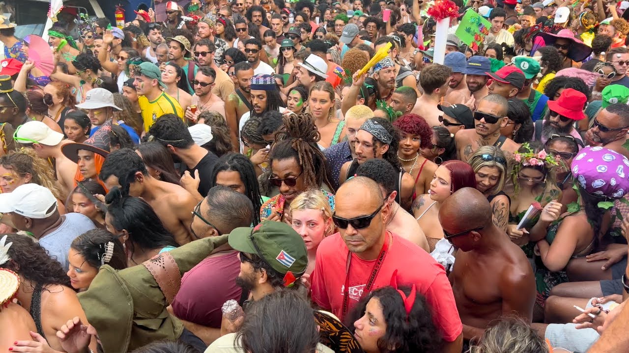 WEDNESDAY OF CARNIVAL IN RIO DE JANEIRO | STREET BAND PLANTA NA MENTE