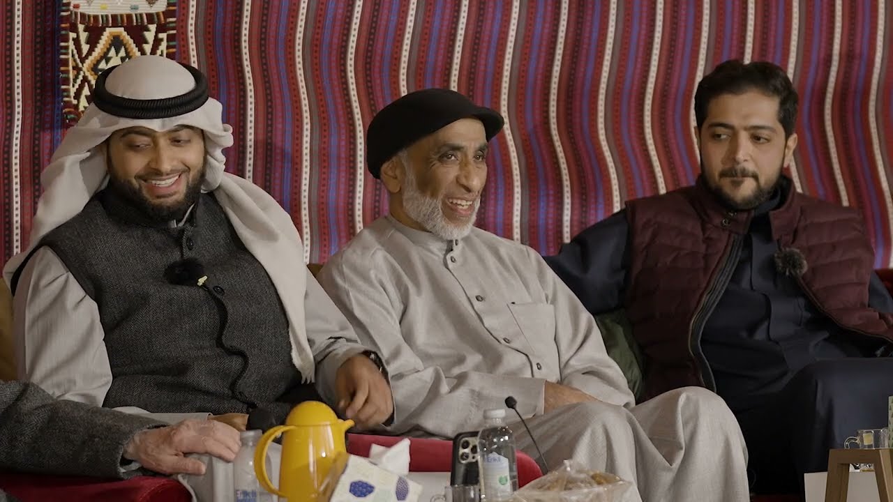 كل من في الخيمة تأثر بهذا الصوت وهذه المعاني!!!