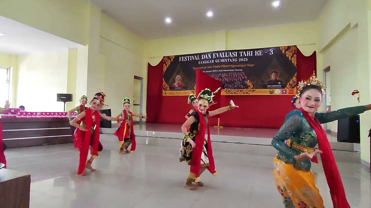 Rampak Jaipongan Mojang Priangan oleh sanggar gumintang cicurug sukabumi , 29/01/2025
