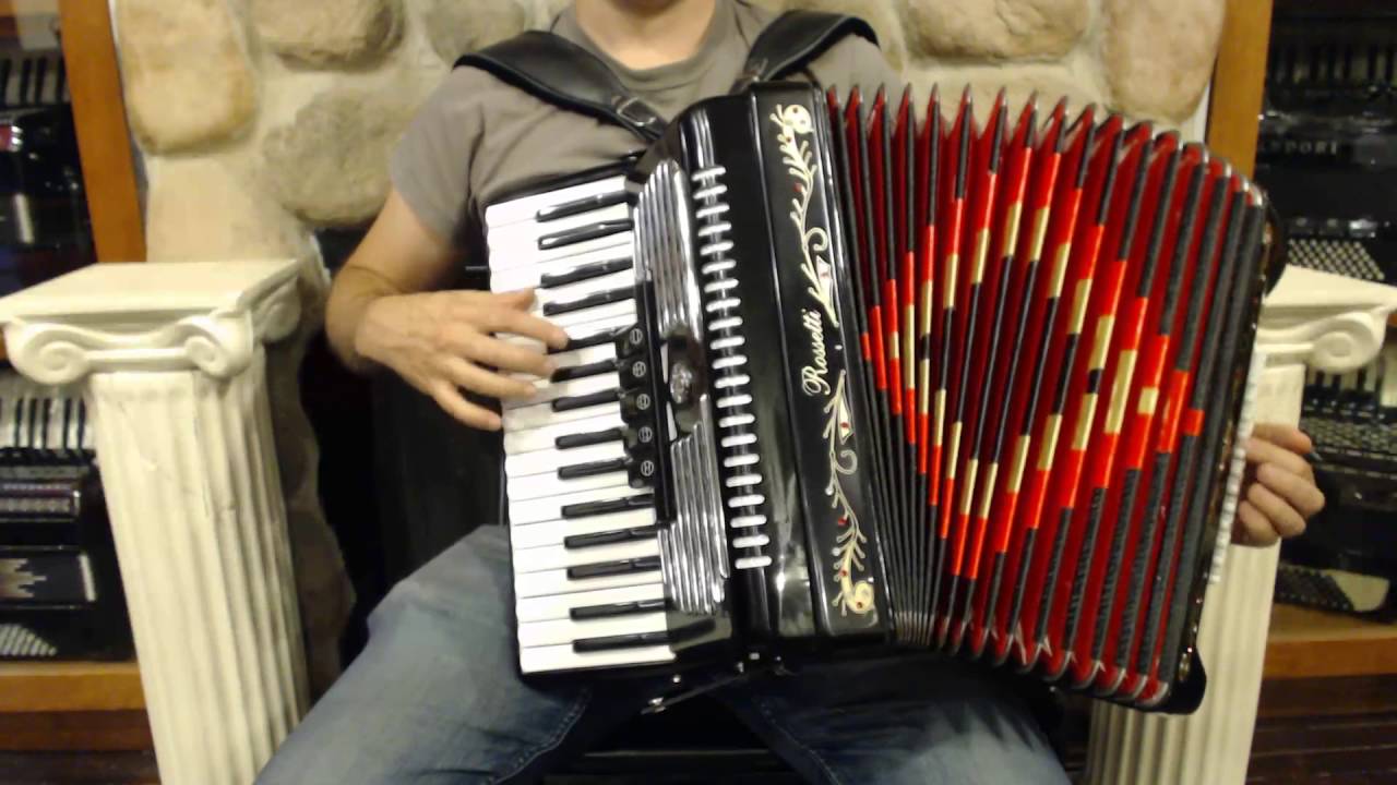 2323 - Black Rossetti Piano Accordion LMM 34 72 $295