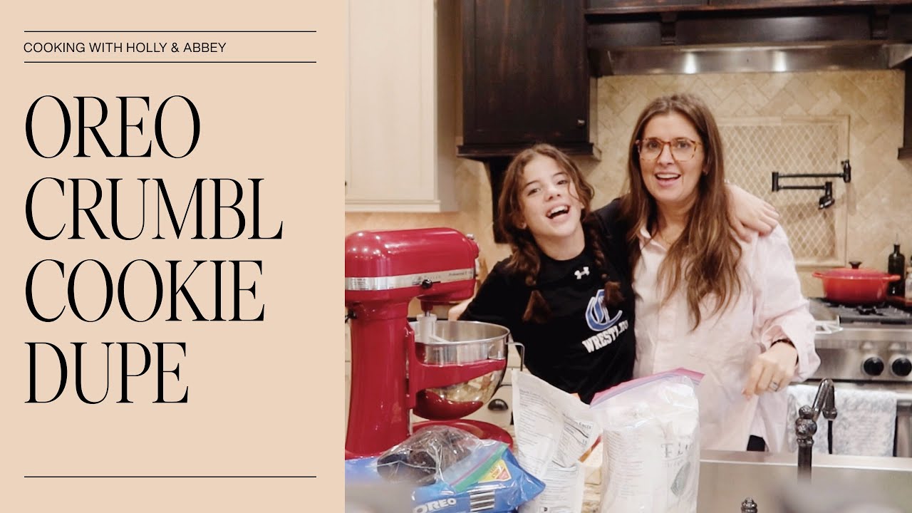 Oreo Crumbl Cookie Dupe | Cooking With Holly