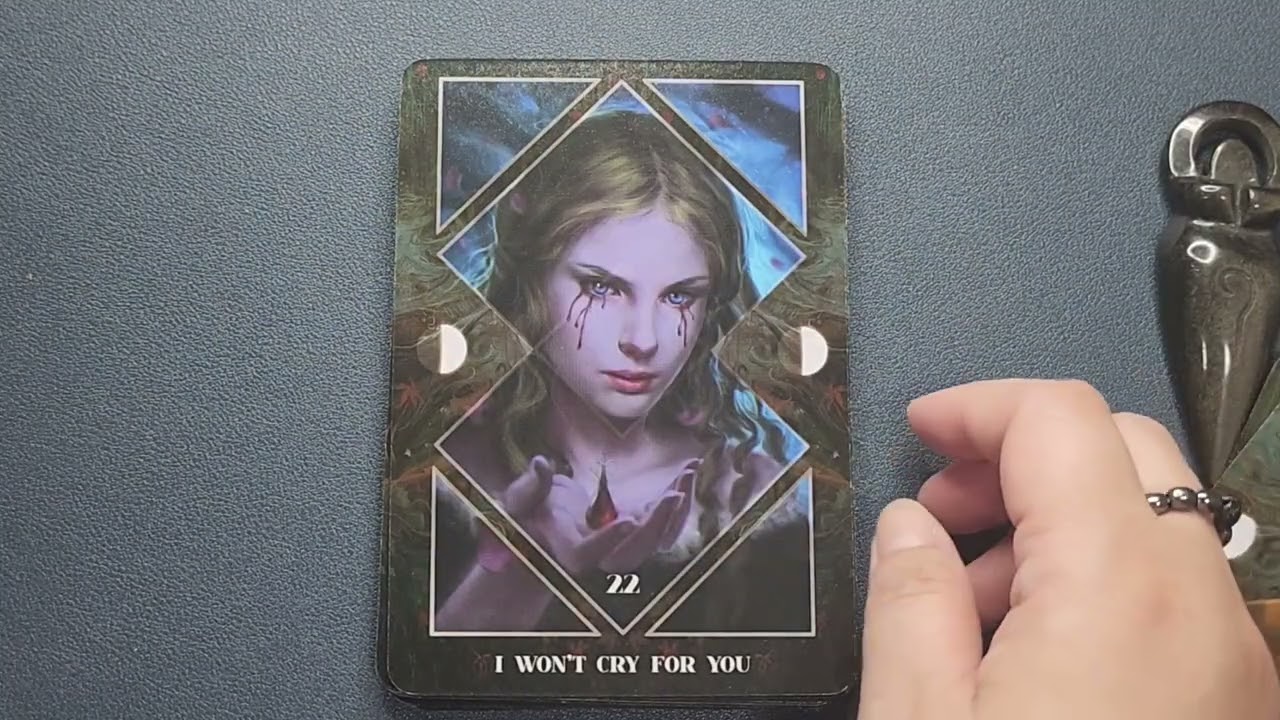 Dark Mirror Oracle - Full Flip Through and Mini Review