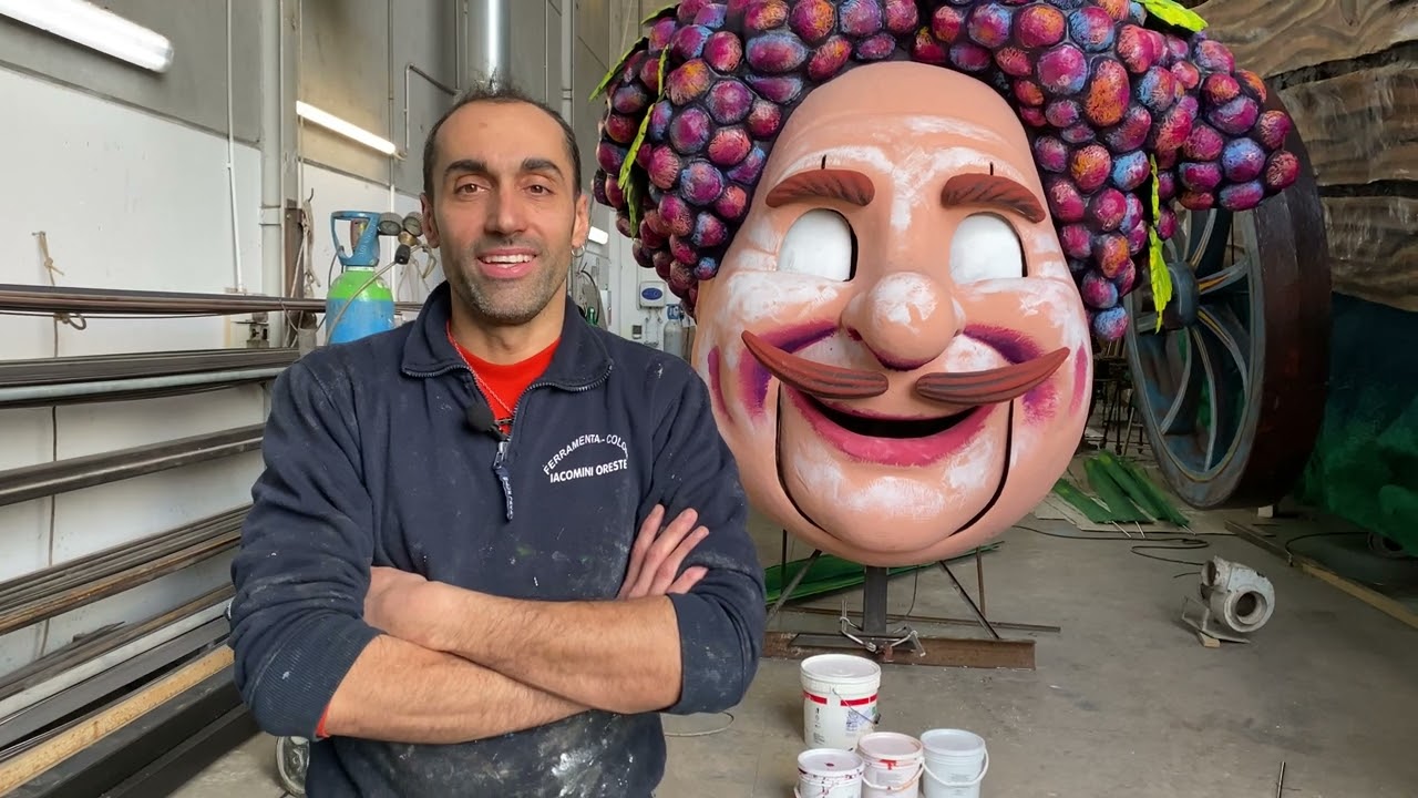 Carnevale di Viareggio 2023 - Il carro di Luca Bertozzi in costruzione