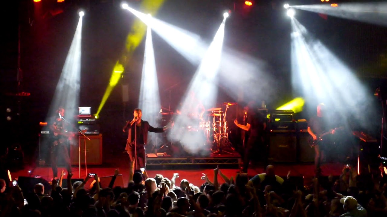 Karnivool - Set Fire To The Hive (Live in Sydney) [4/5]