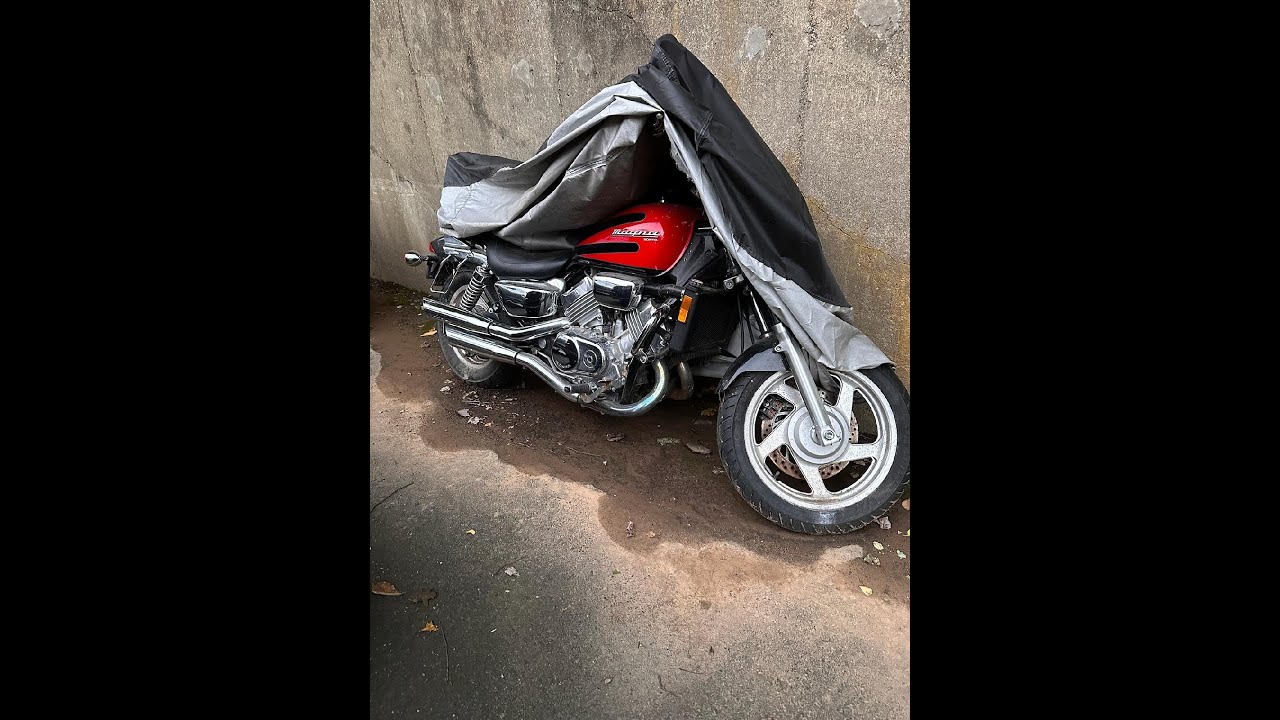 1996 Honda Magna VF750 Rescue - Will it Run??