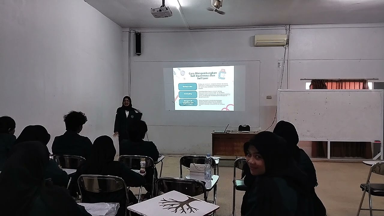 UAS MICROTEACHING ( BIMBINGAN KLASIKAL) Meningkatkan Self Awareness dan Self Love